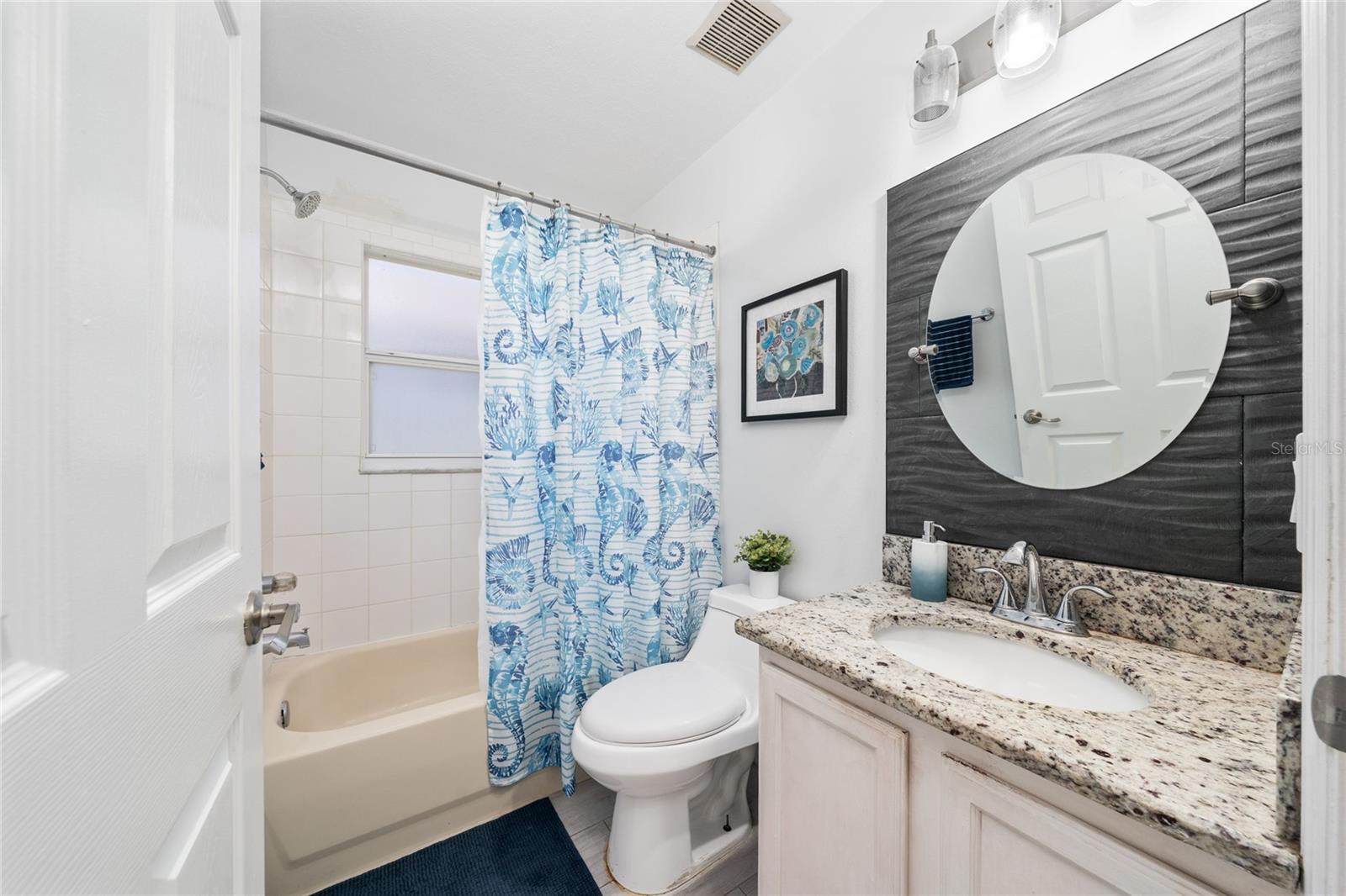 HERITAGE LAKES - Residential