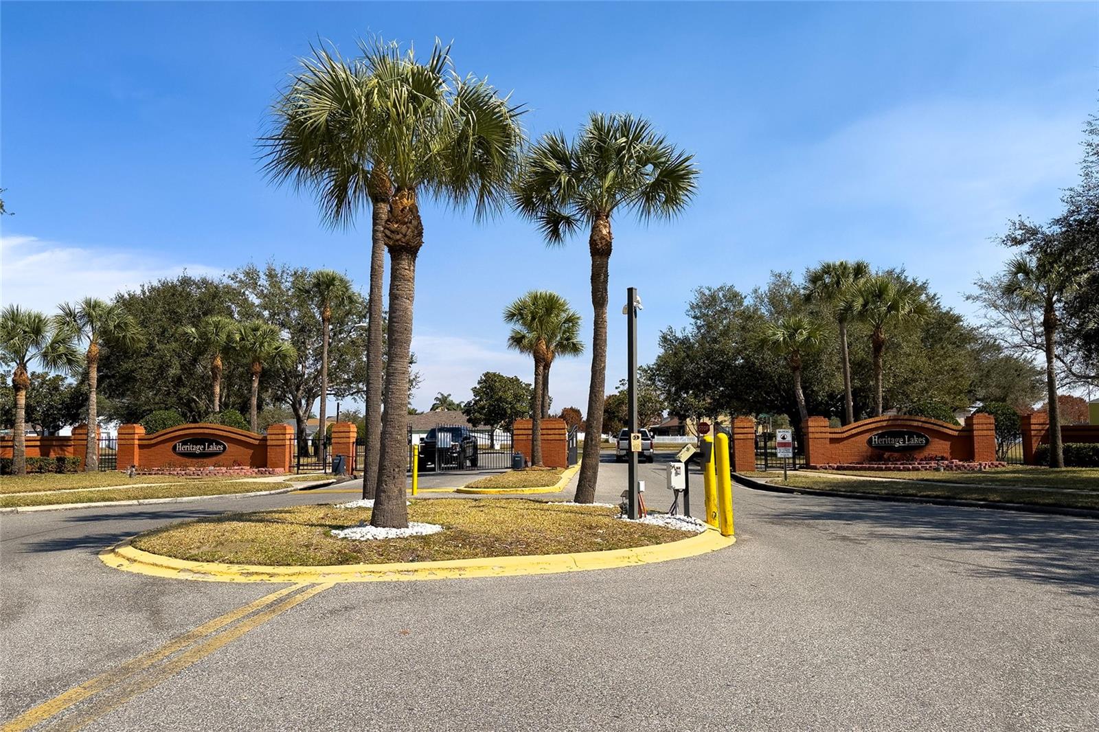 HERITAGE LAKES - Residential