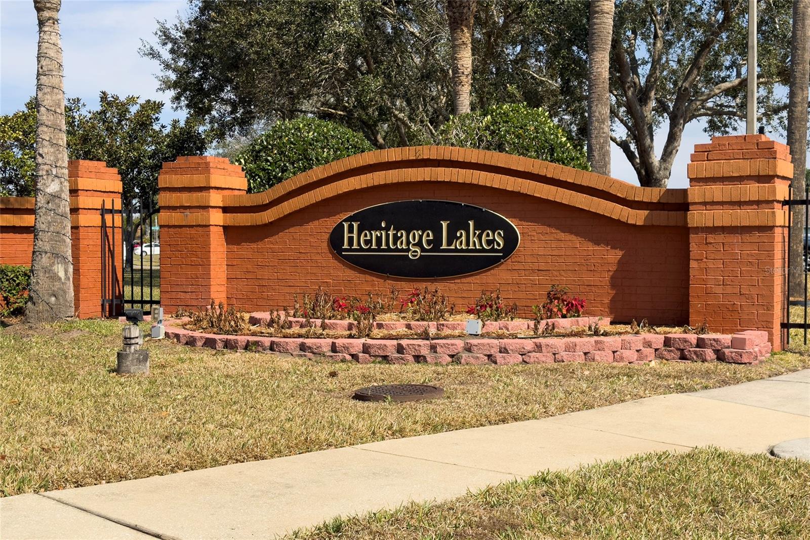 HERITAGE LAKES - Residential