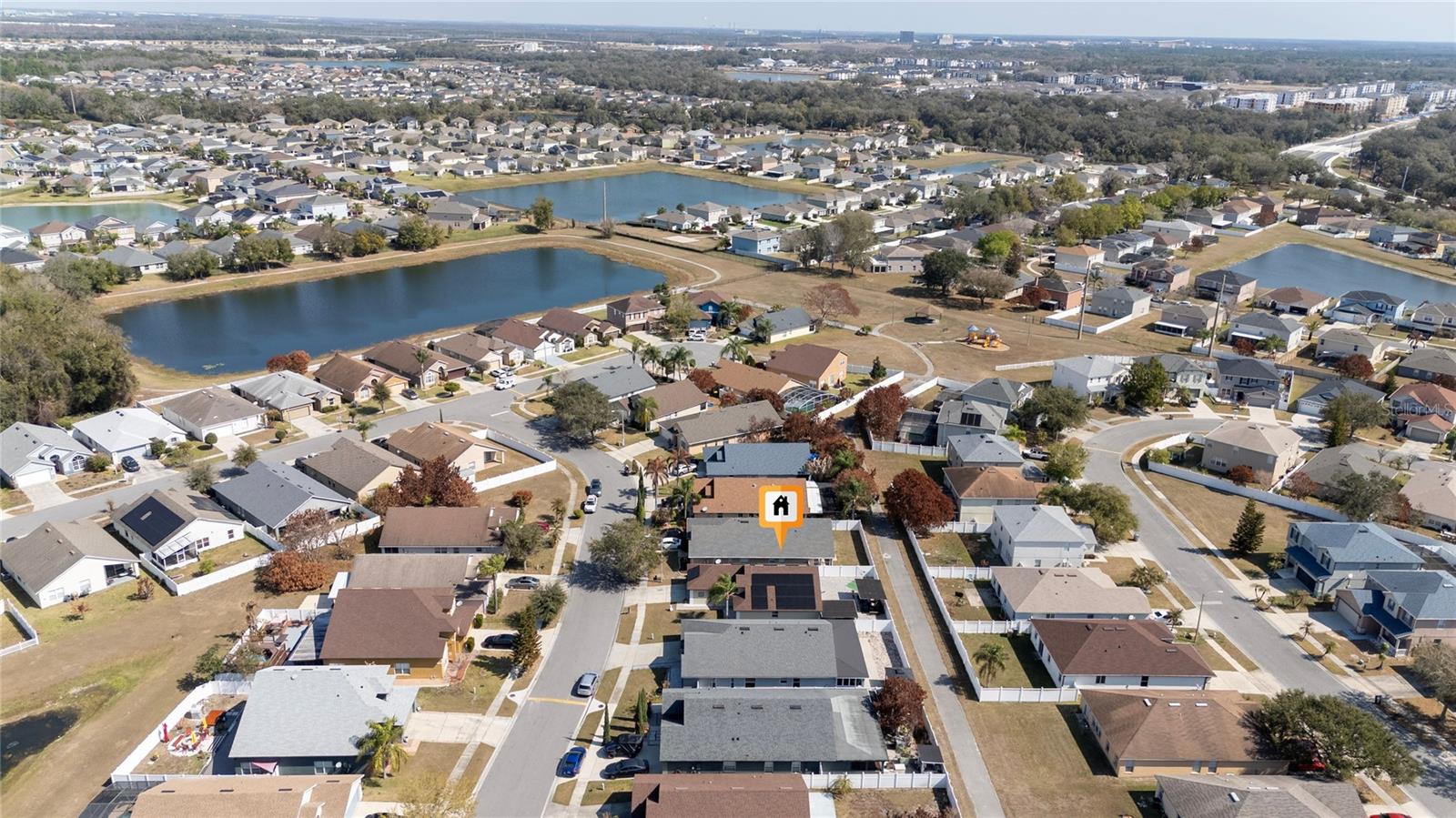 HERITAGE LAKES - Residential