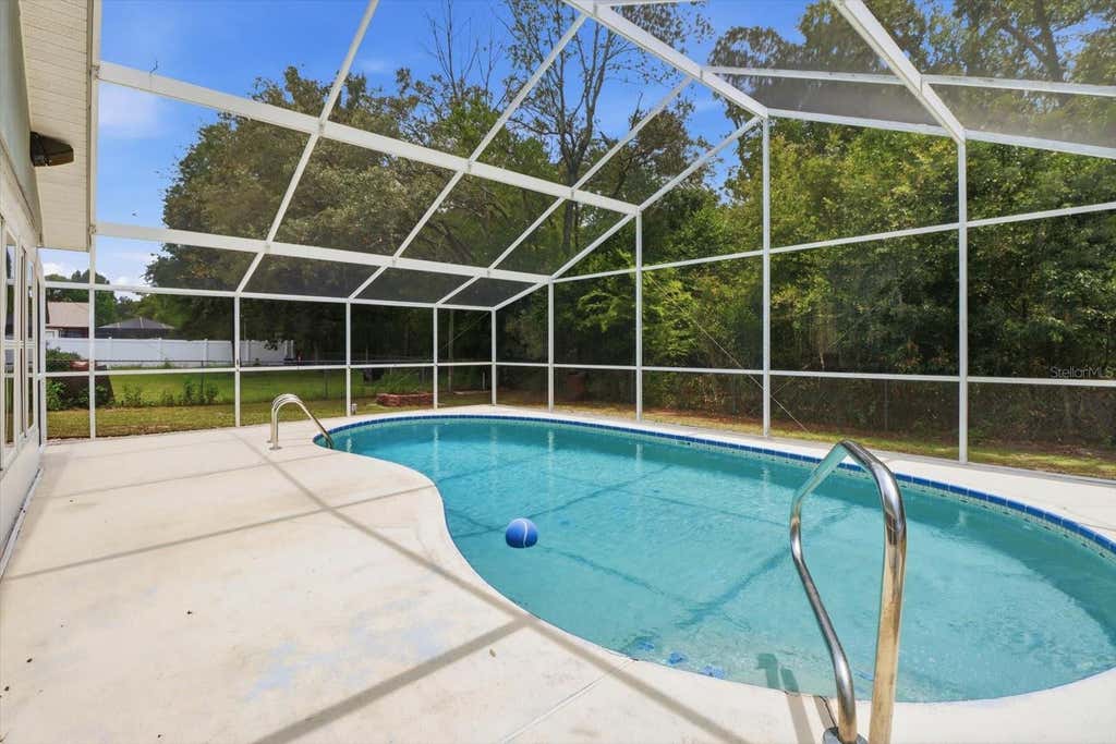 Photo of 4179 S Winding Oaks Drive, Homosassa, FL 34446 (MLS # OM729699)