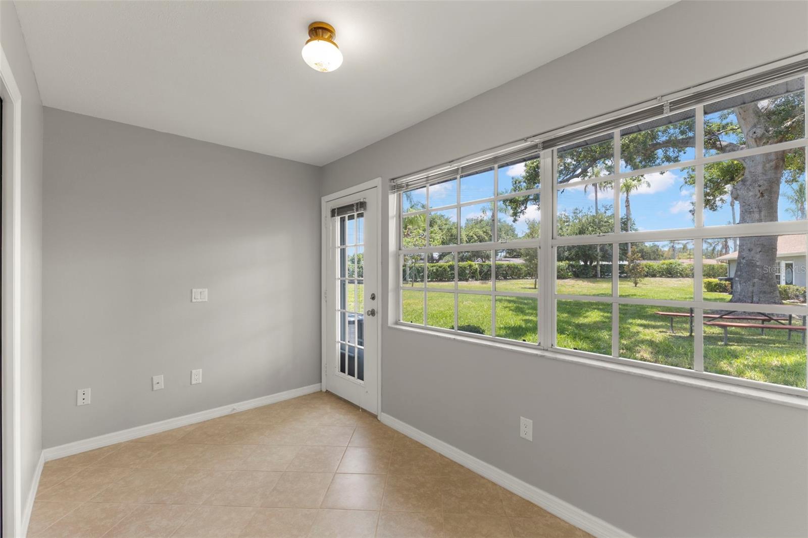 LAKE TIFFANY CONDO - Residential