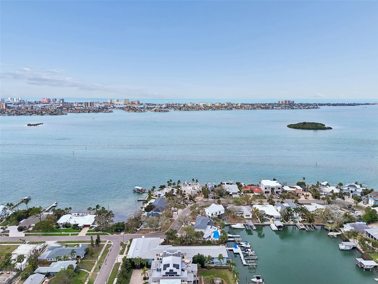 VENETIAN SHORES CONDO - Residential