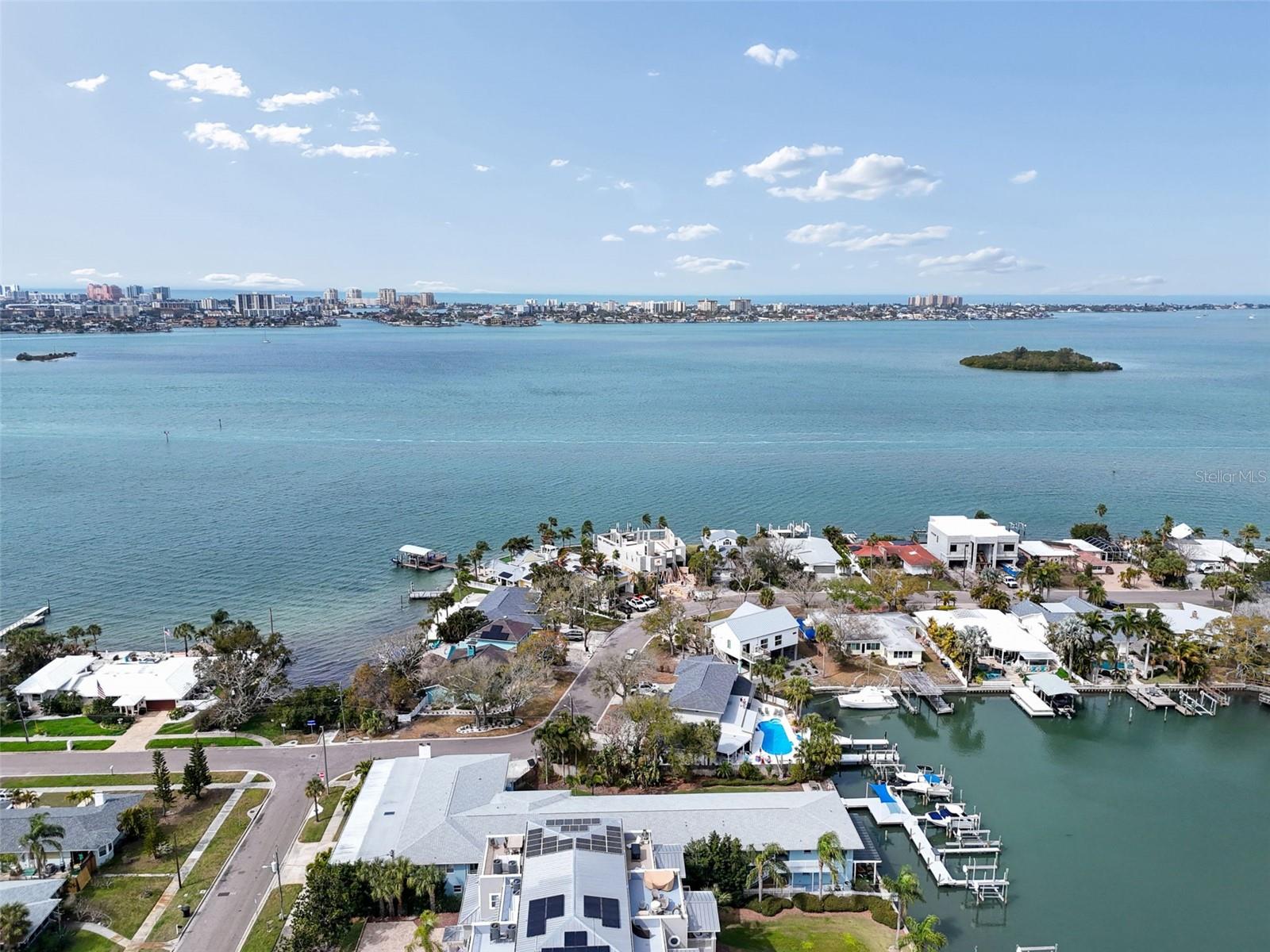 VENETIAN SHORES CONDO - Residential