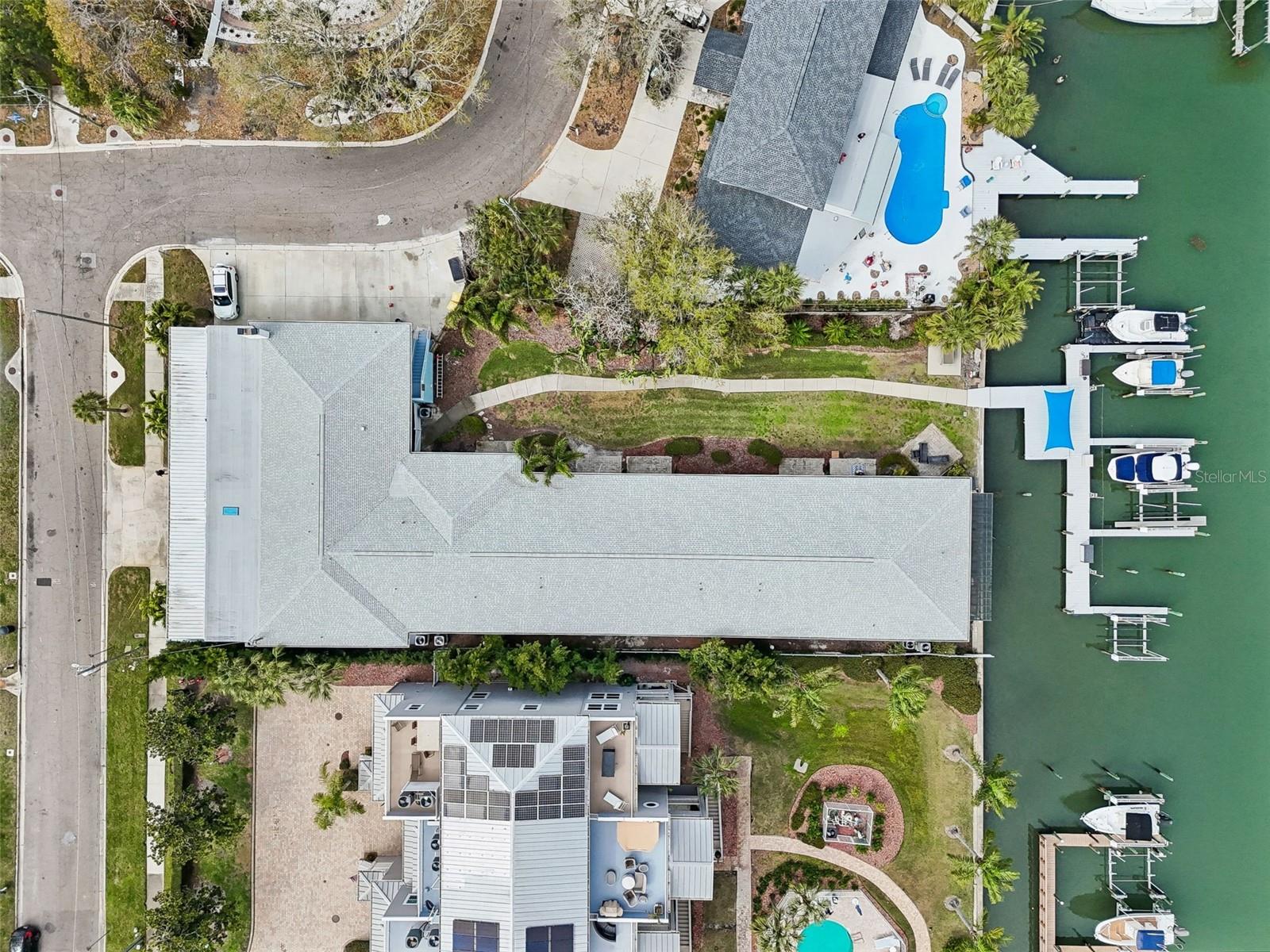 VENETIAN SHORES CONDO - Residential