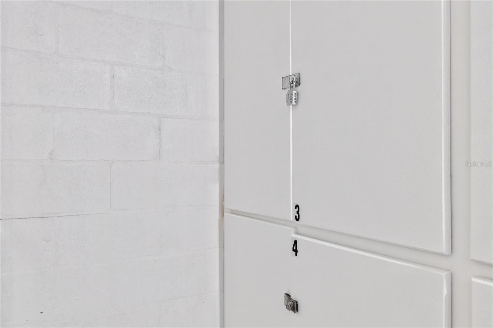 VENETIAN SHORES CONDO - Residential