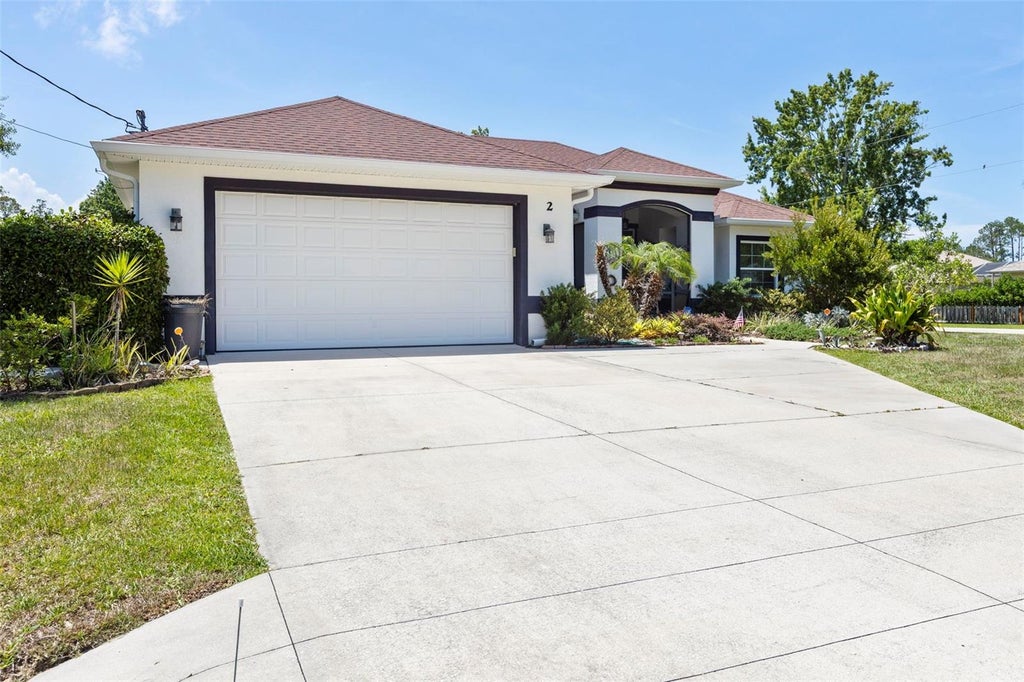 Photo of 2 Edgemont Place, Palm Coast, FL 32164 (MLS # FC321276)