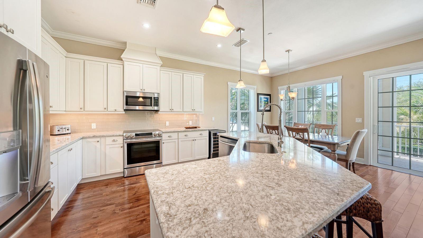 CONRAD BEACH - Residential