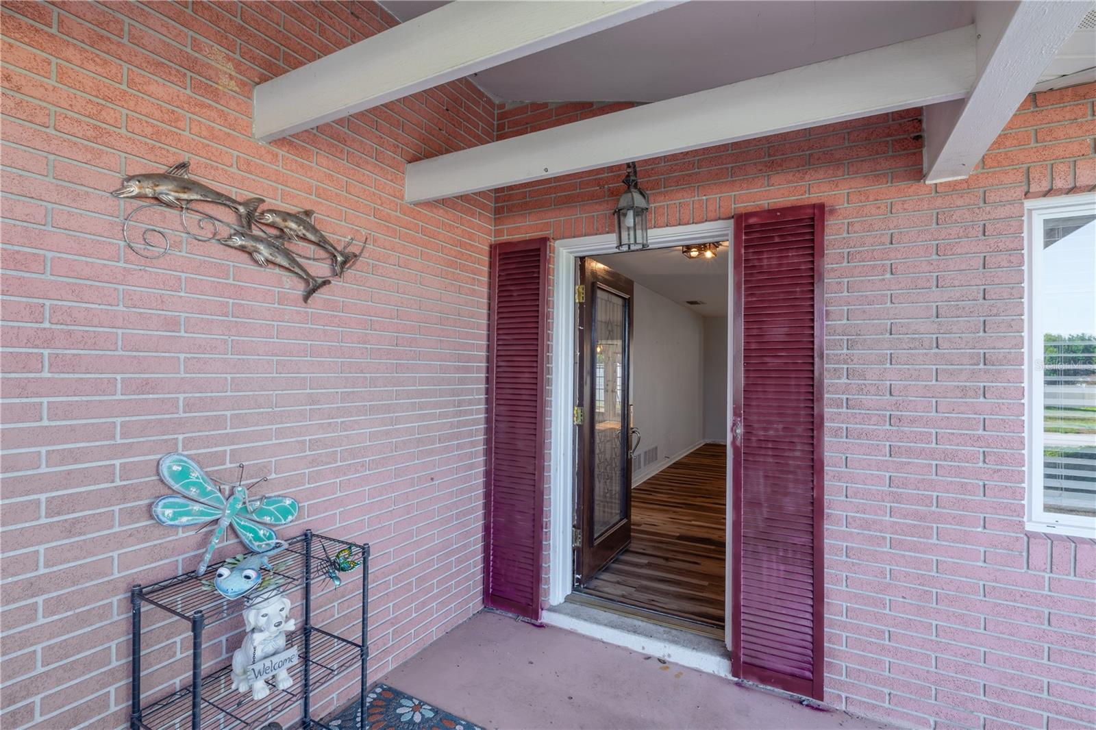 2030 MAGNOLIA DRIVE