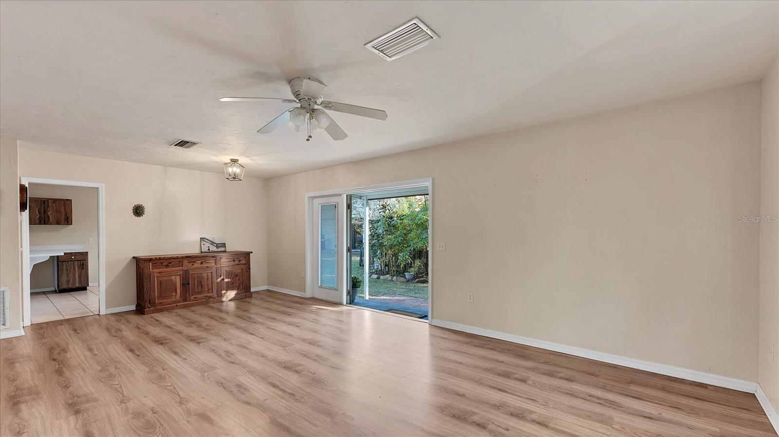 TURTLE CREEK - Residential