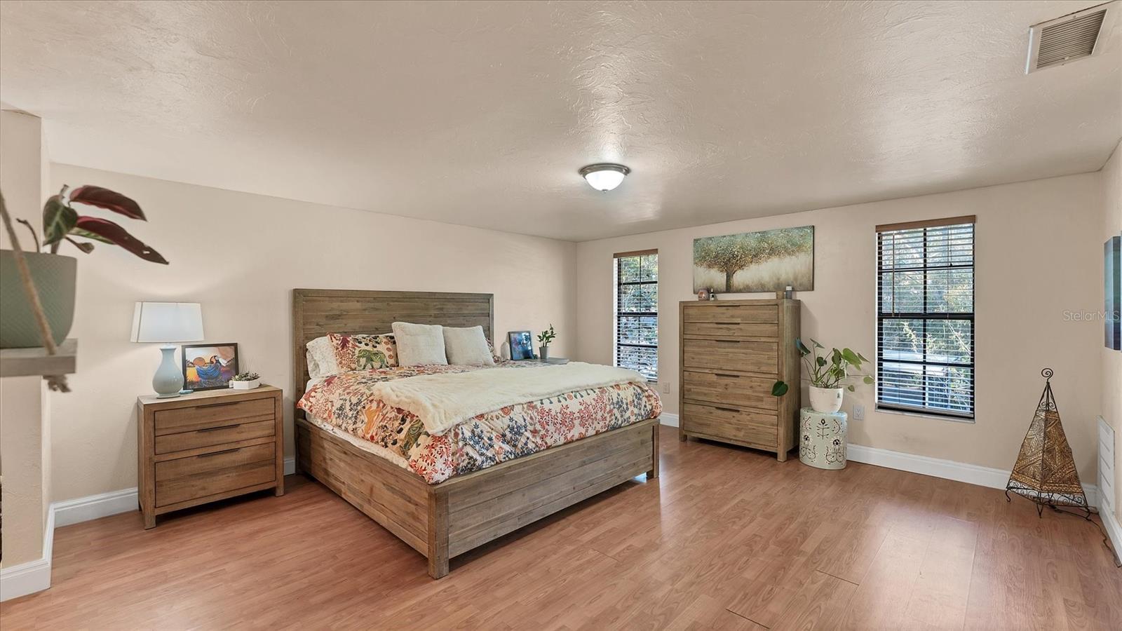 TURTLE CREEK - Residential