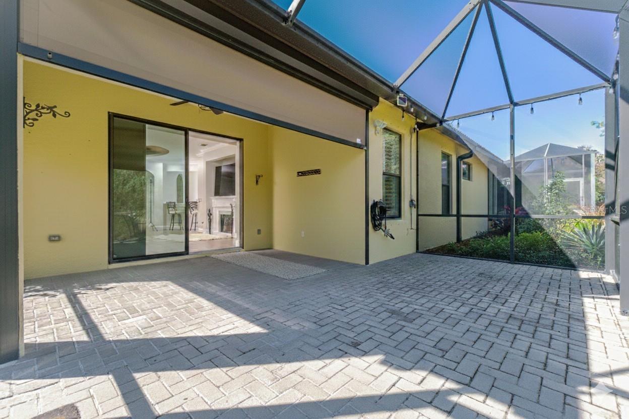 VENETIAN FALLS PH 3 - Residential