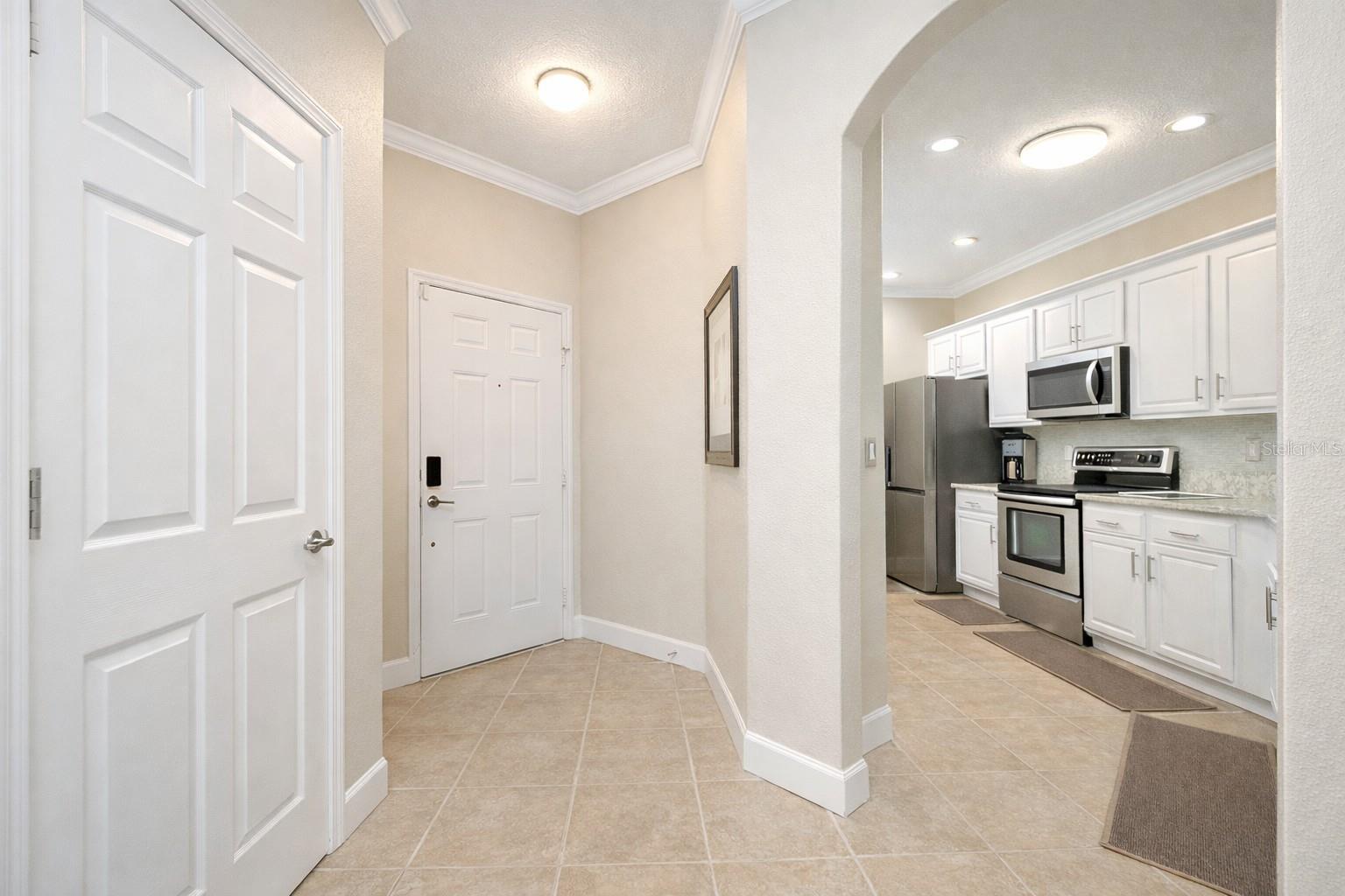 VENETIAN FALLS PH 3 - Residential