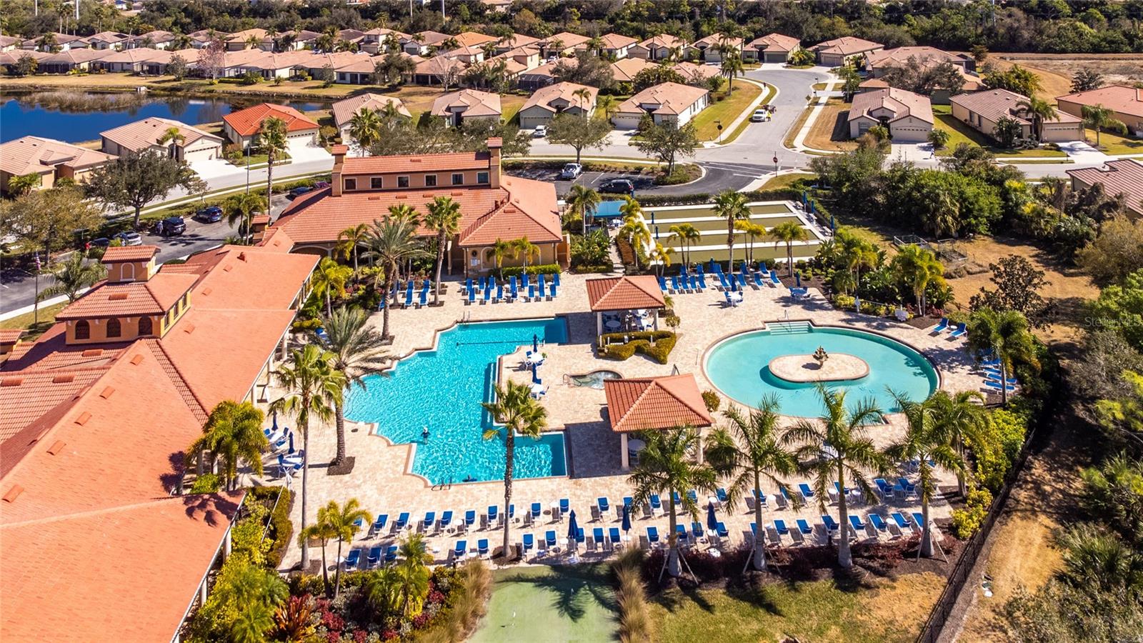 VENETIAN FALLS PH 3 - Residential