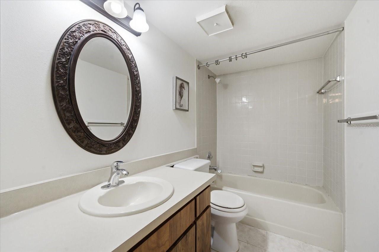 FARRELL PARK CONDO - Residential