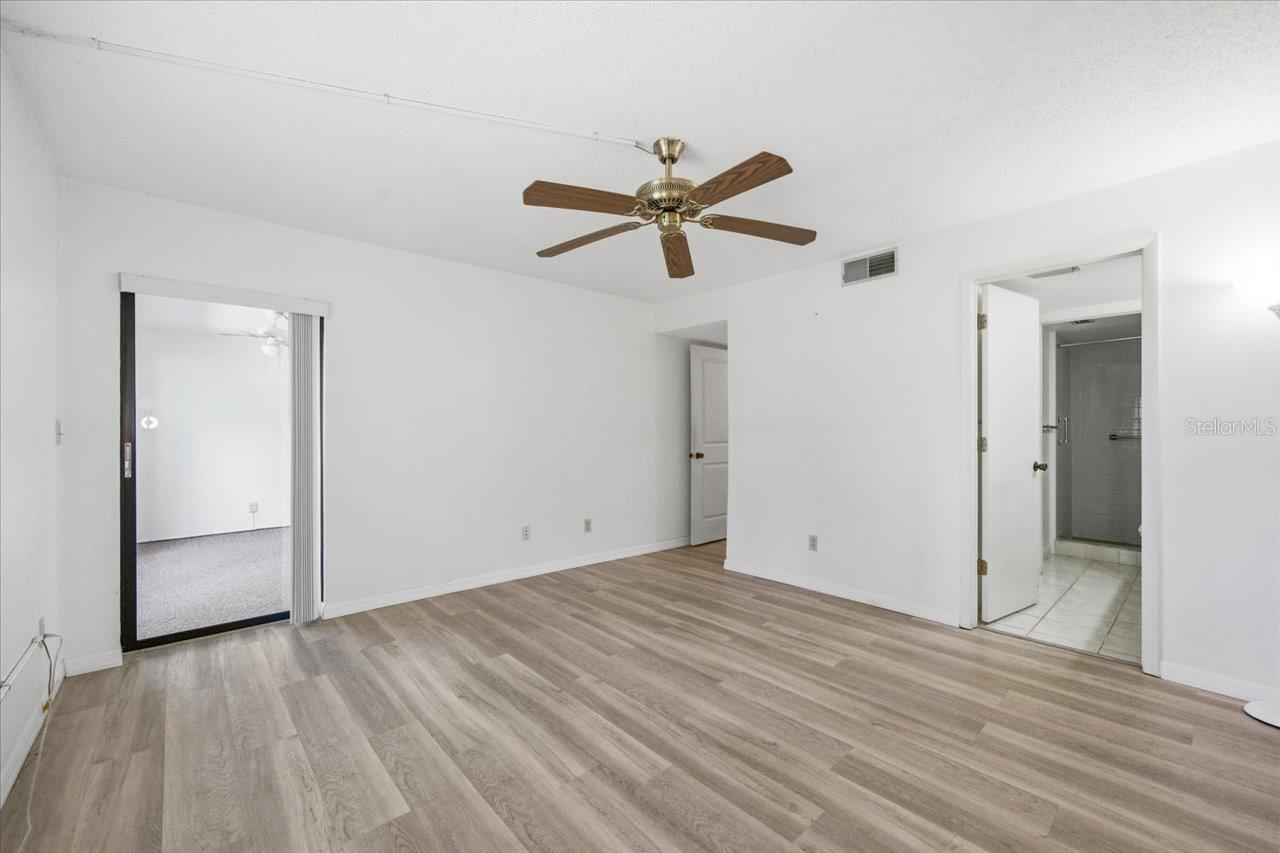 FARRELL PARK CONDO - Residential