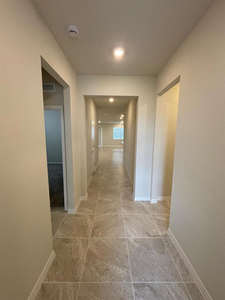 HARTFORD TERRACE - Residential Lease