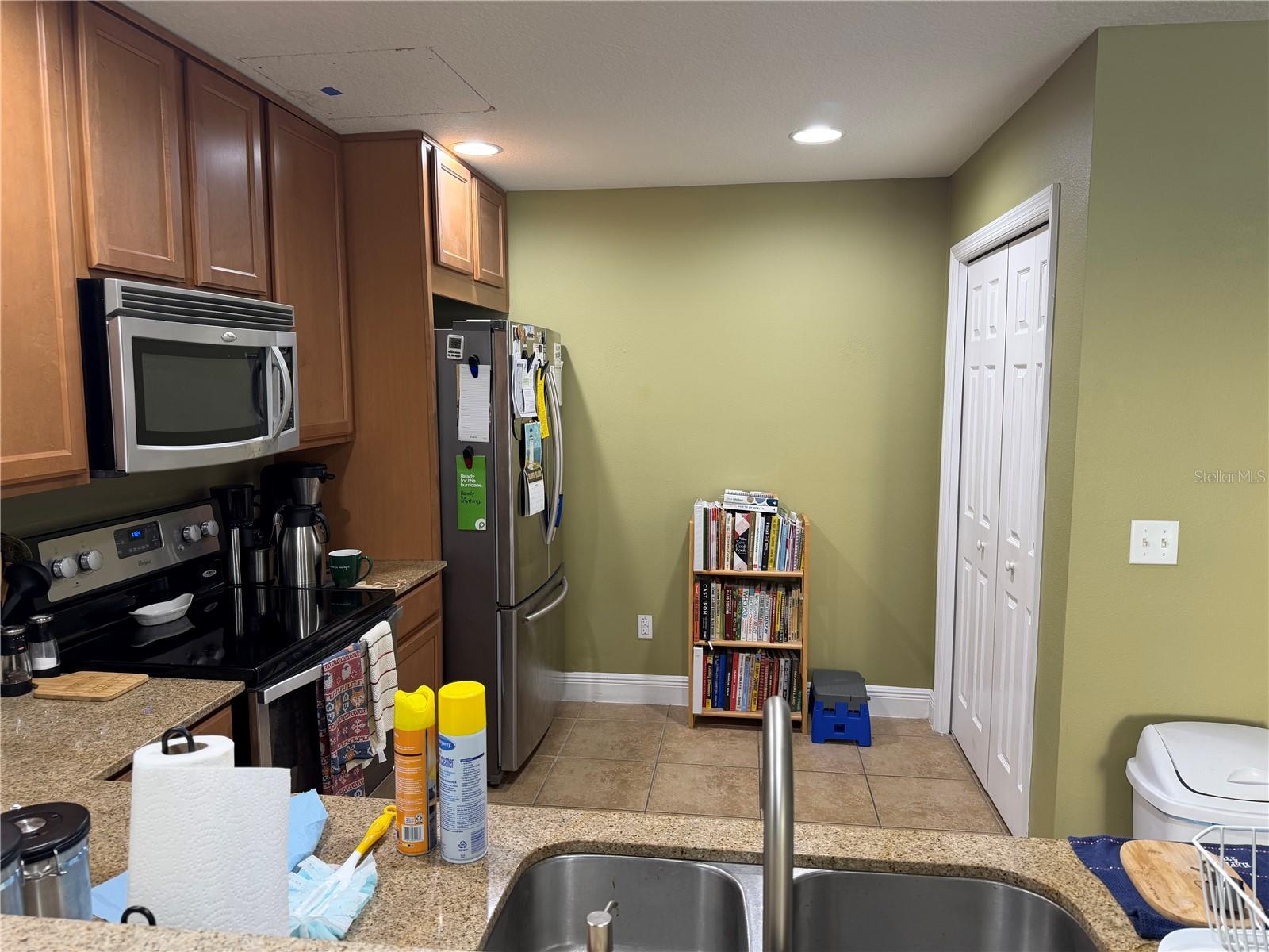 3870 SHAFTBURY PLACE