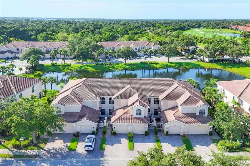 Photo of 4487 Cinnamon Drive #2604, Sarasota, FL 34238 (MLS # A4655021)