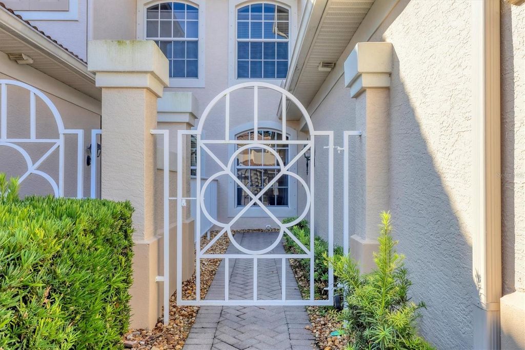 Photo of 4487 Cinnamon Drive #2604, Sarasota, FL 34238 (MLS # A4655021)