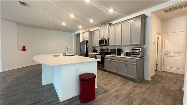 PINE GLEN - Residential Lease