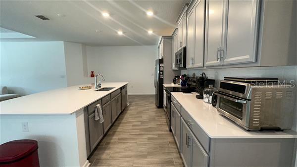 PINE GLEN - Residential Lease