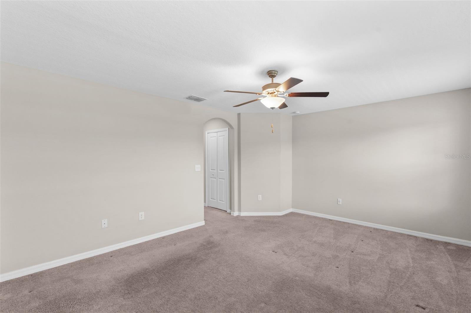 GLENCOVE AT BAY PARK - Residential