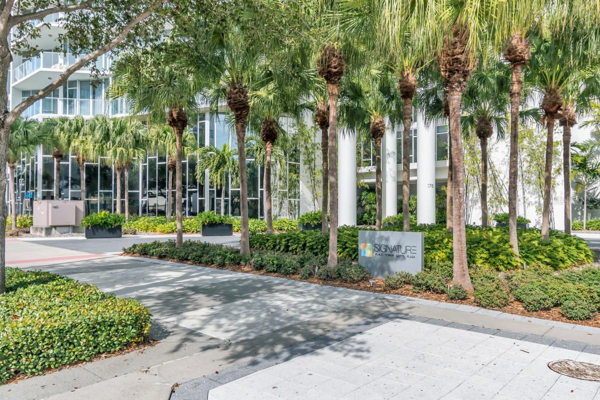 SIGNATURE PLACE CONDO - Residential Lease