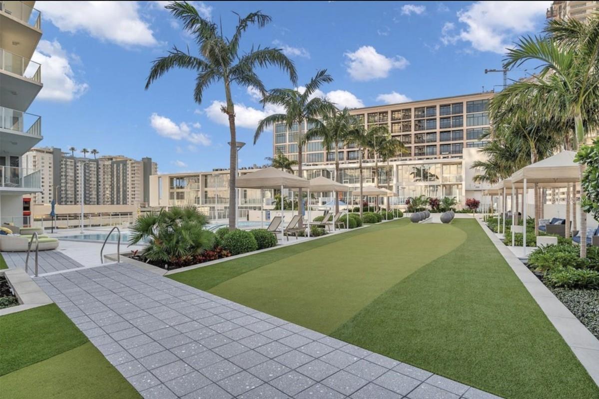 SIGNATURE PLACE CONDO - Residential Lease