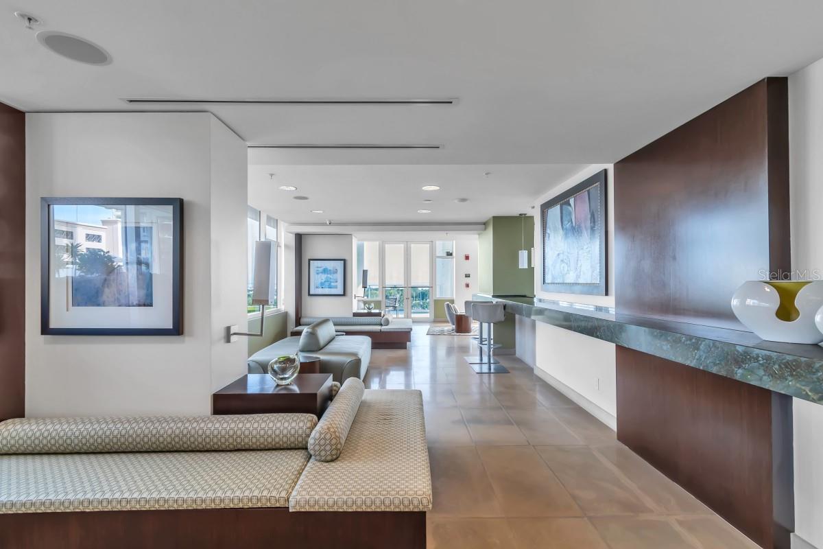 SIGNATURE PLACE CONDO - Residential Lease