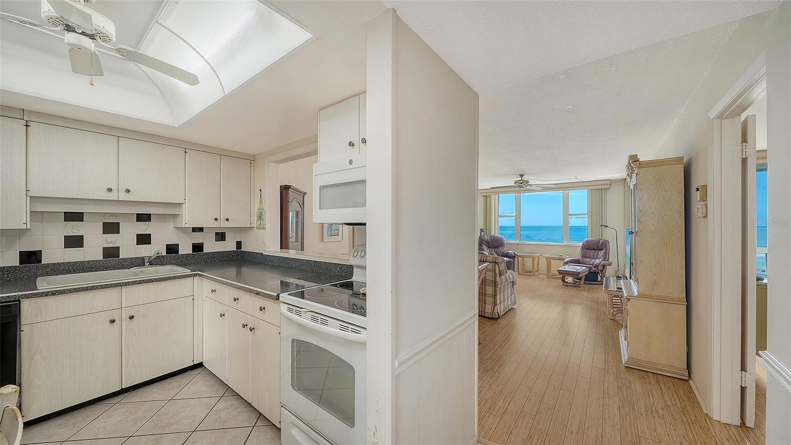 BAHIA MAR - Residential