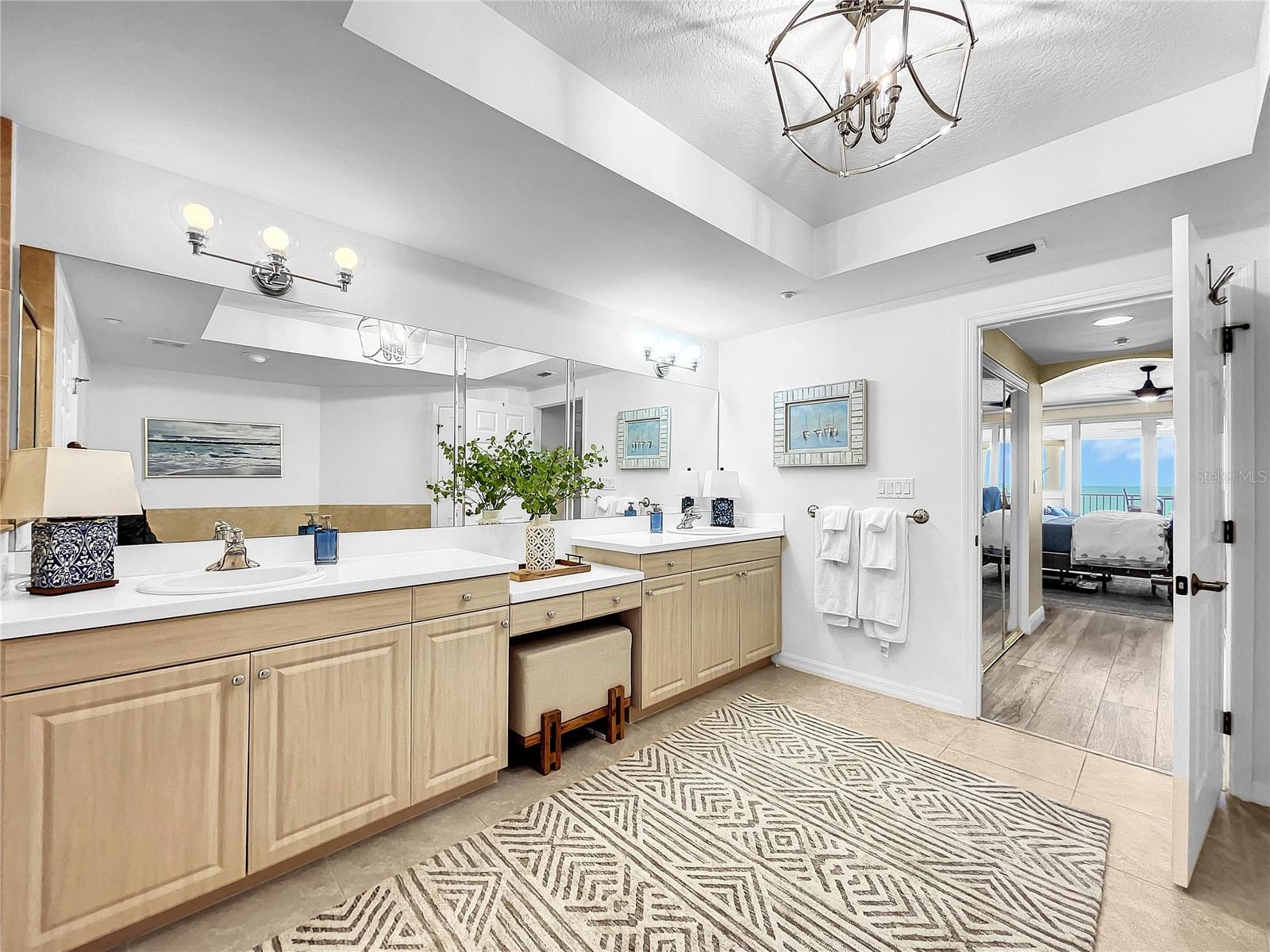 BELLA ROSA CONDO - Residential