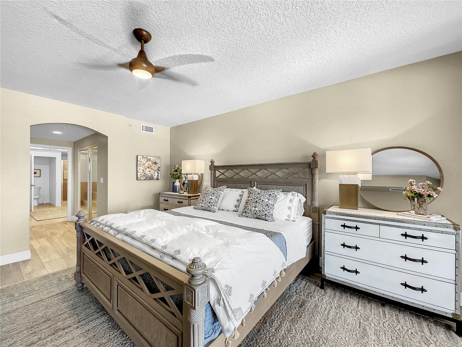 BELLA ROSA CONDO - Residential