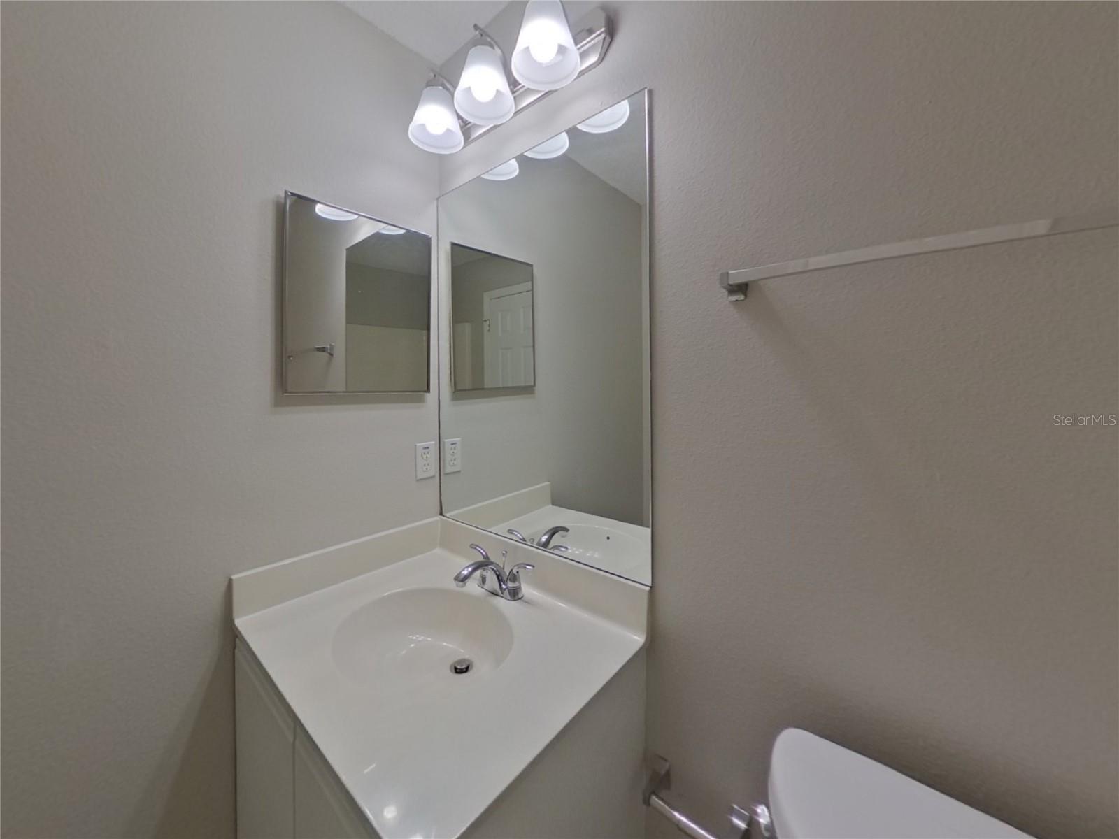 ENCLAVE PH 02 - Residential Lease