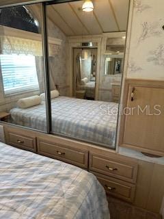 SUN & SHADE RV PARK - Residential