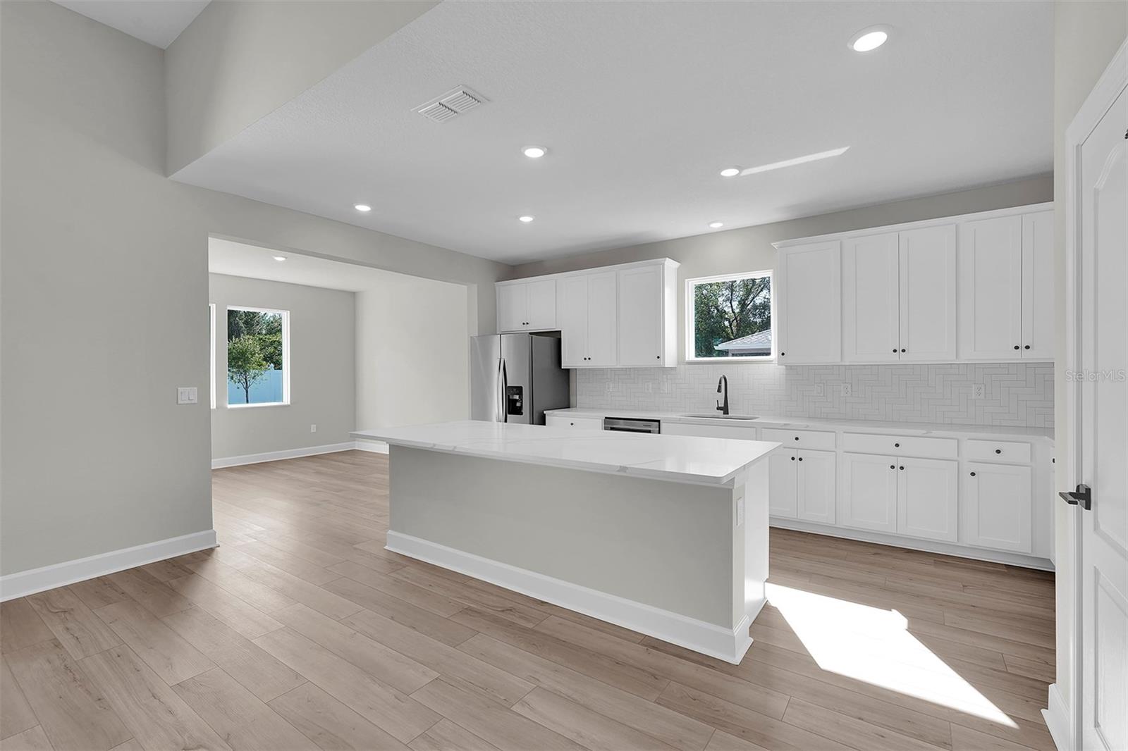 FOREST GROVE BUS CENTER - Residential