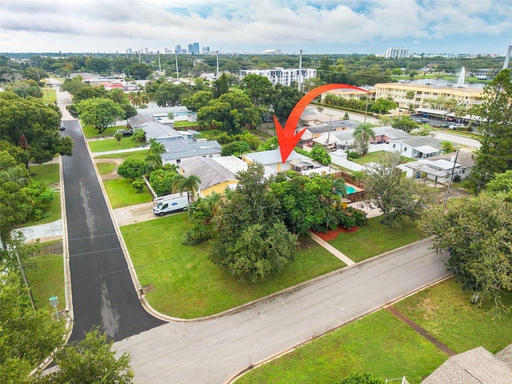 Photo of 1345 39th Street N, St Petersburg, FL 33713 (MLS # TB8554557)