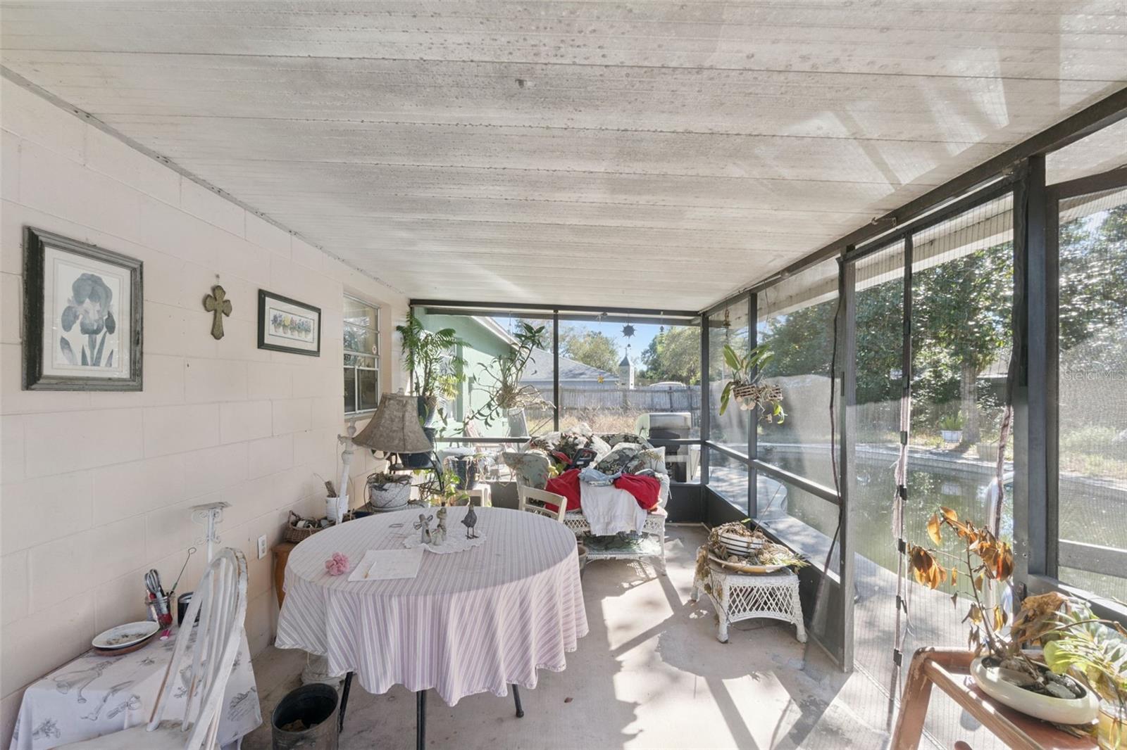 DELTONA LAKES UNIT 13 - Residential