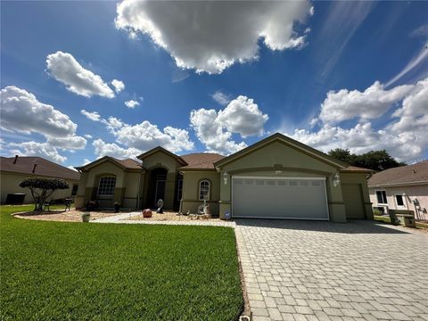 Photo of 13500 SE 97th Terrace Road, Summerfield, FL 34491 (MLS # OM724620)