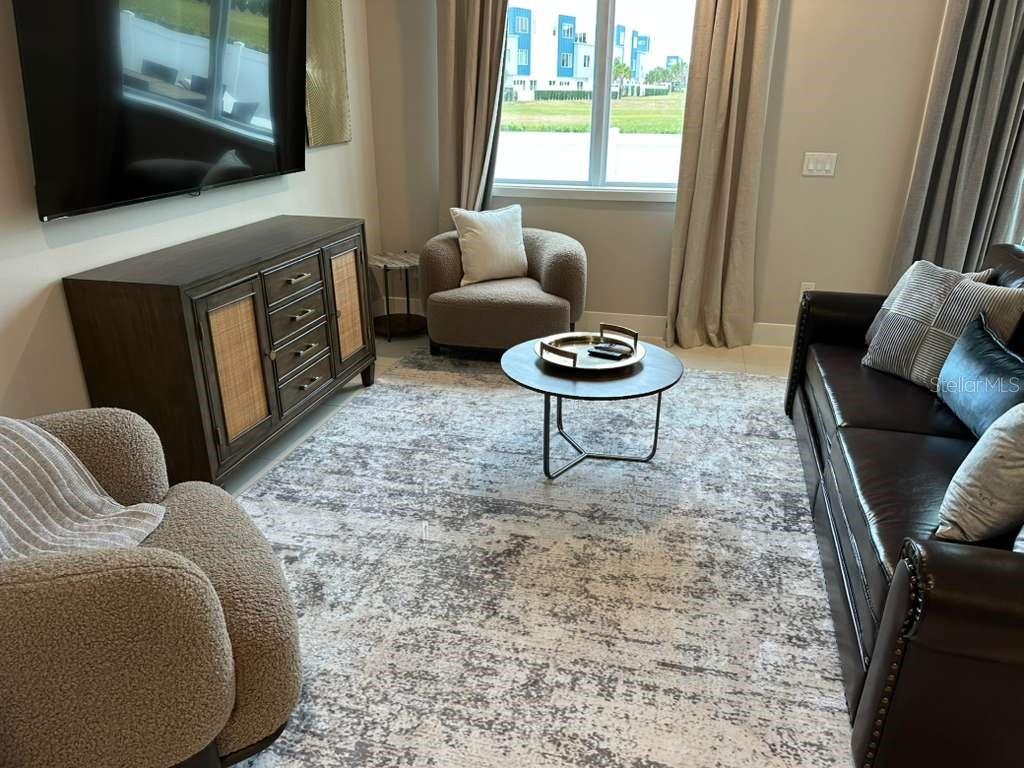 SPECTRUM AT REUNION CONDO PH 10 - Residential