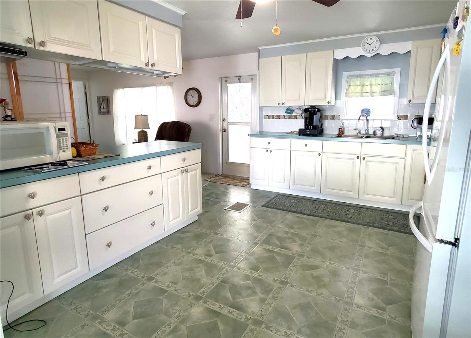 ALLIGATOR PARK COOP - Residential