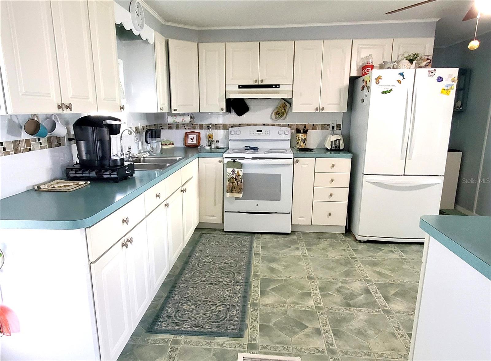 ALLIGATOR PARK COOP - Residential