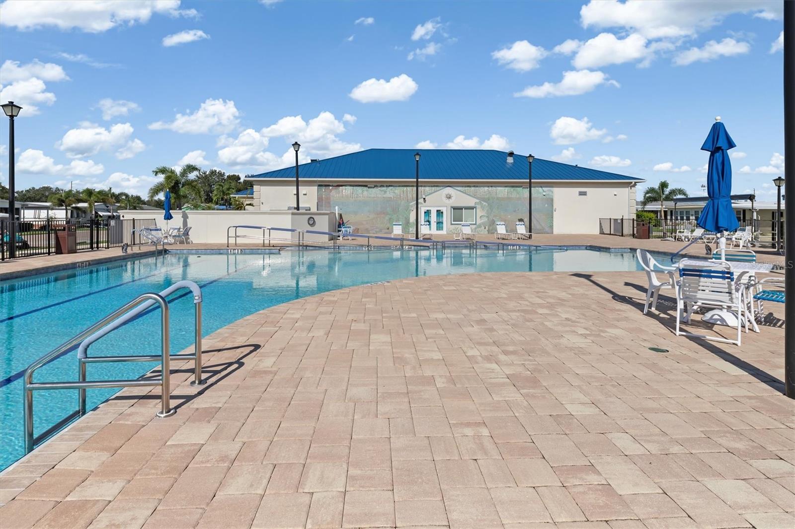 ALLIGATOR PARK COOP - Residential