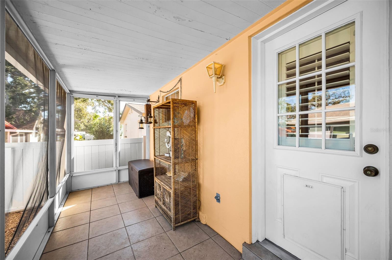 UNION PARK VILLAS UNREC - Residential Lease