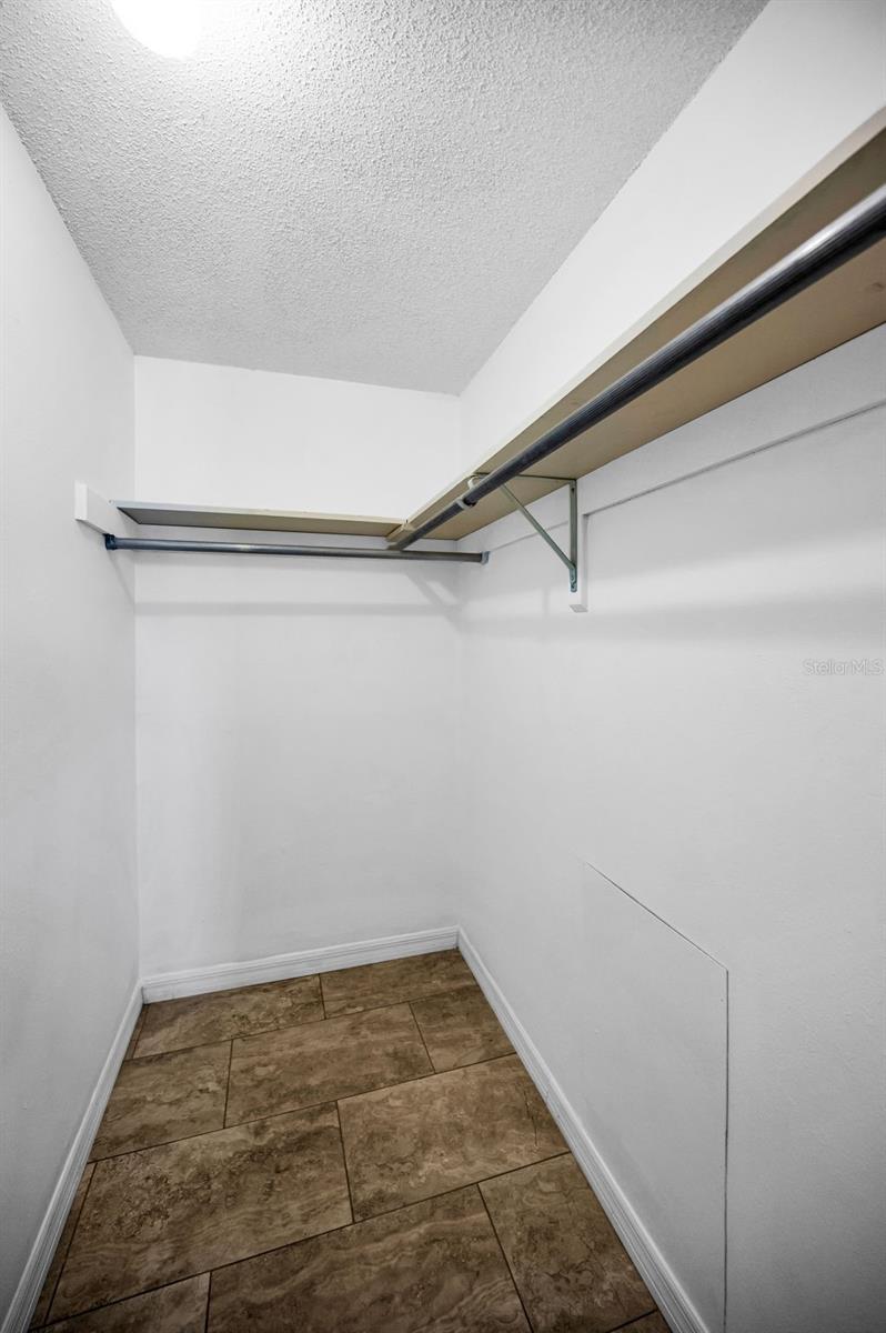 UNION PARK VILLAS UNREC - Residential Lease