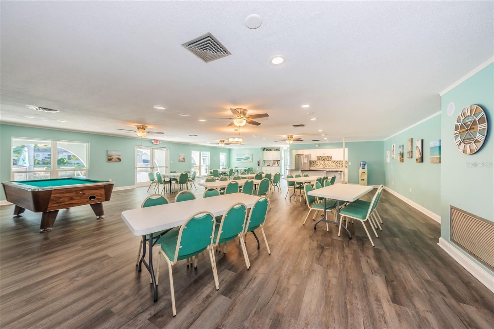 UNION PARK VILLAS UNREC - Residential Lease