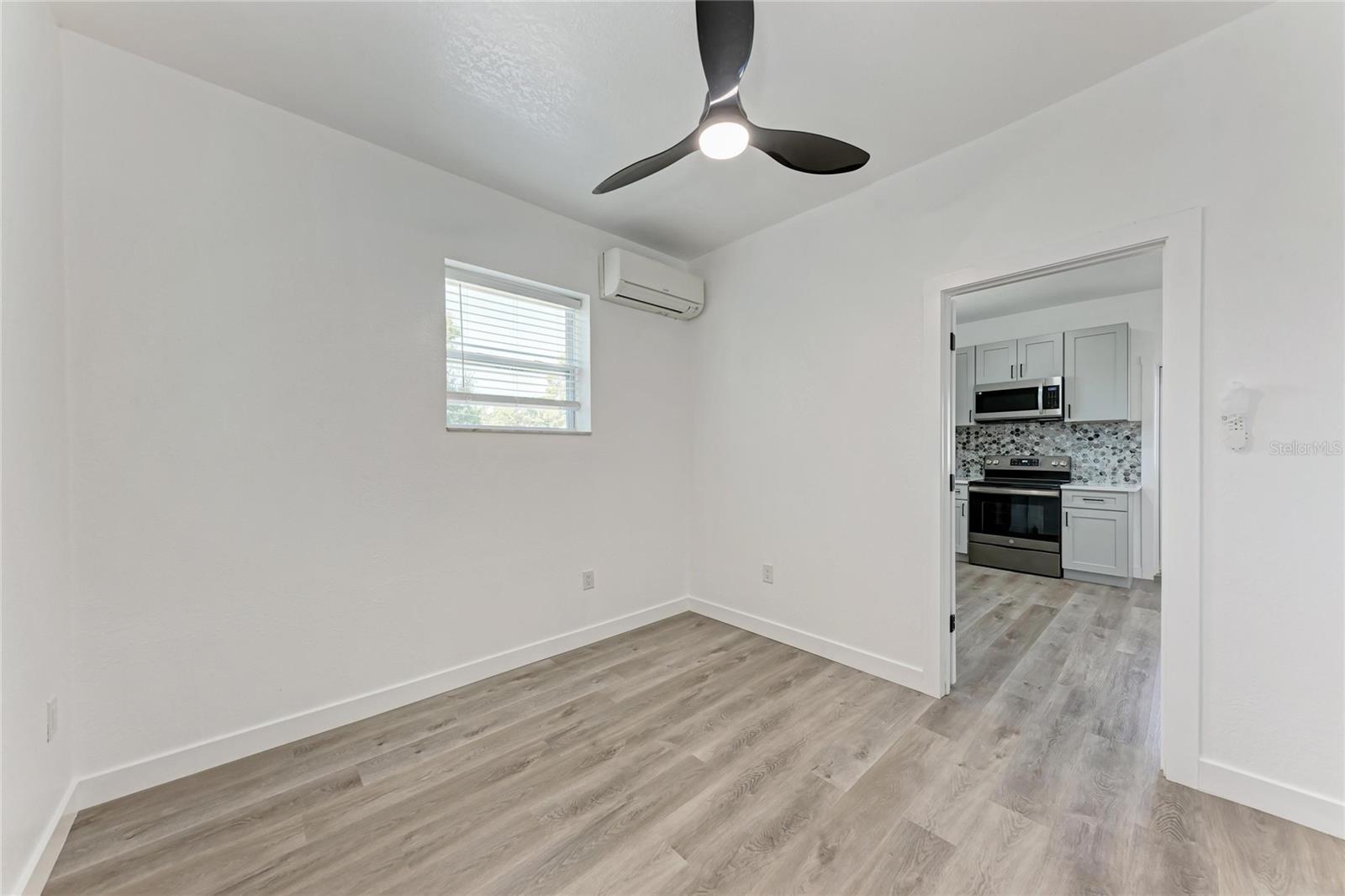 RIDGEWOOD - Residential