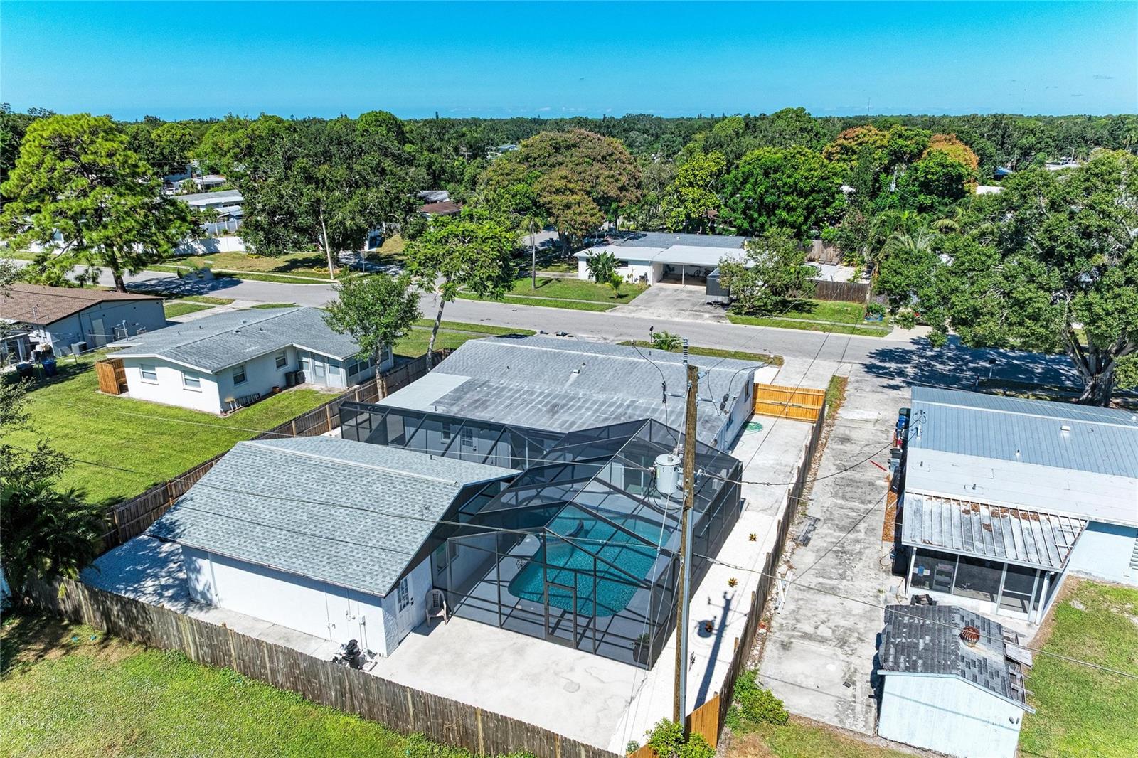 RIDGEWOOD - Residential