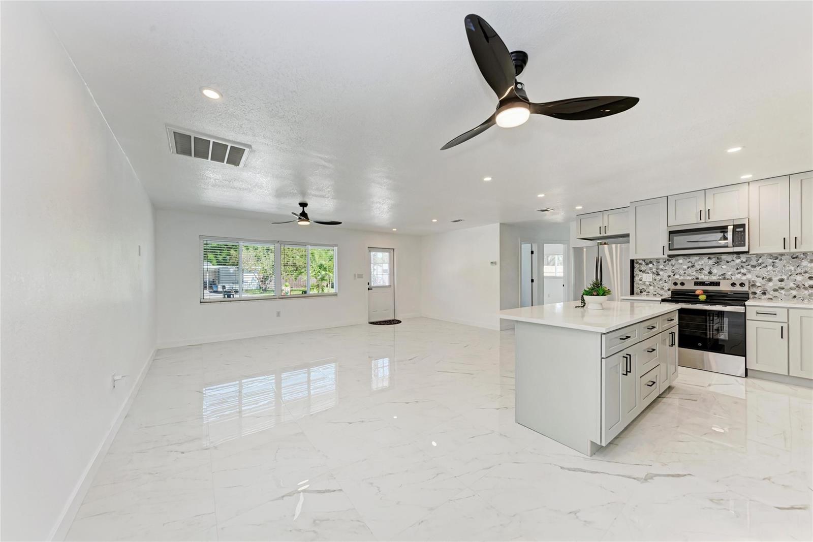 RIDGEWOOD - Residential