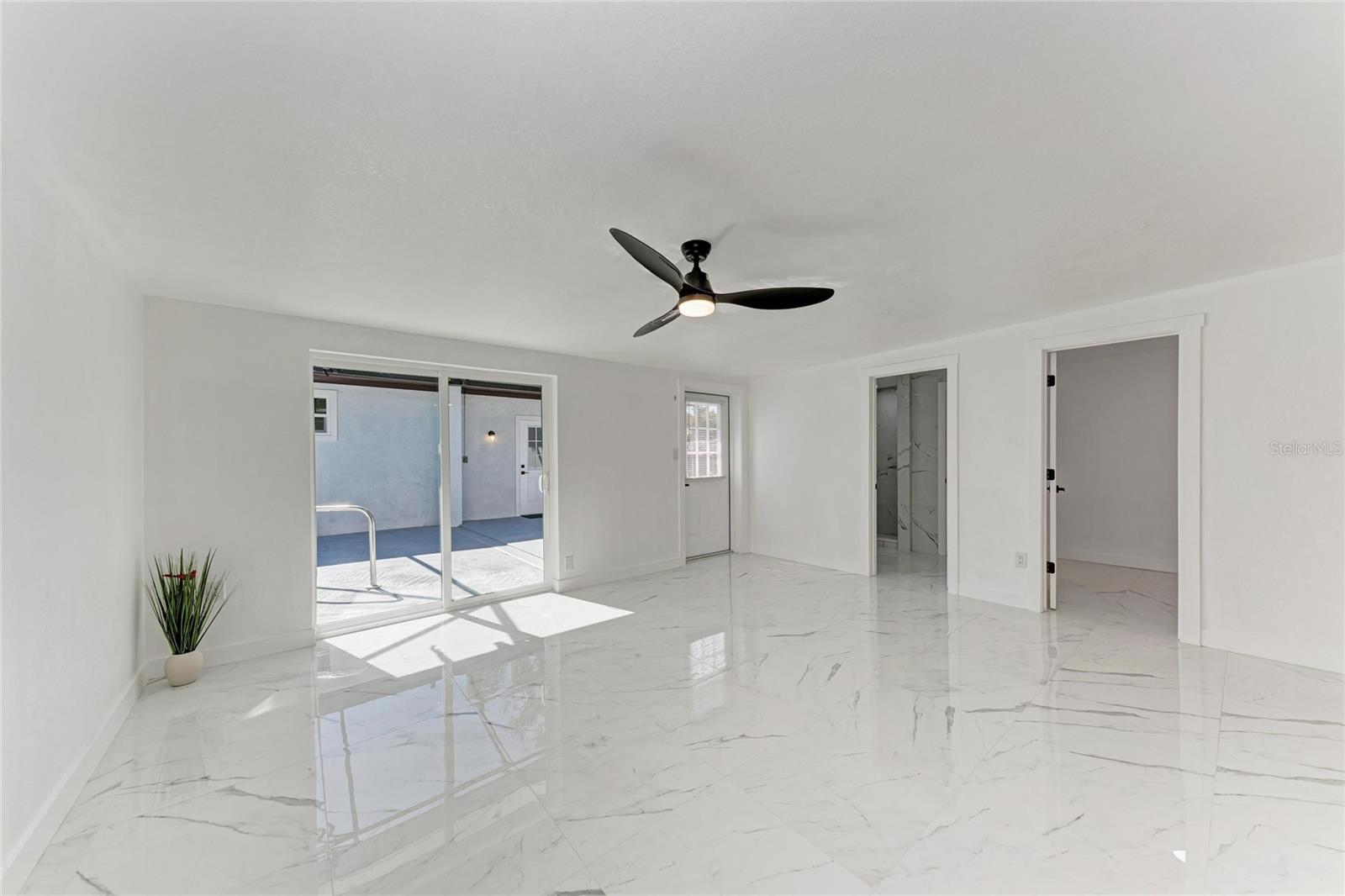 RIDGEWOOD - Residential